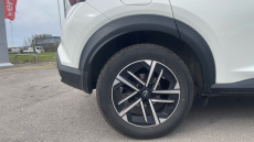 Nissan Juke 1.0 DiG-T N-Connecta 5dr Petrol Hatchback